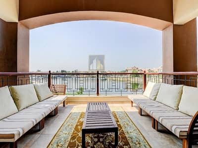 5 Bedroom Villa for Sale in Jumeirah Islands, Dubai - Full Lake View I Large Plot Mansion Villa I Vacant