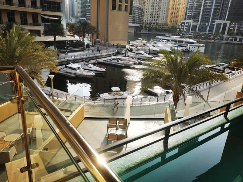 位于迪拜码头，迪拜滨海月亮塔 2 卧室的别墅 400000 AED - 6358568
