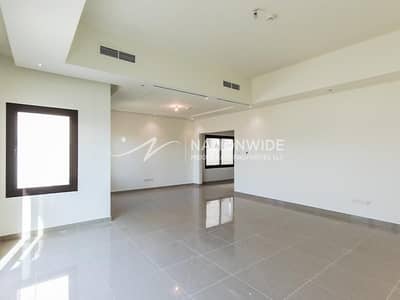 3 Bedroom Flat for Sale in Al Salam Street, Abu Dhabi - Stunning Home Ready for Its New Owner to Occupy