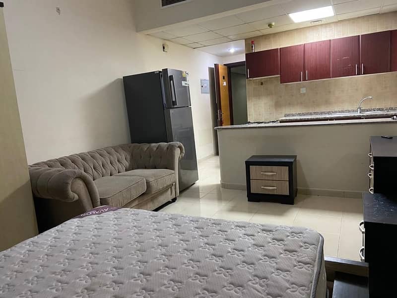 FULLY FURNISHED STUDIO FLATS AVAILABLE FOR RENT PRICE STARTING FROM