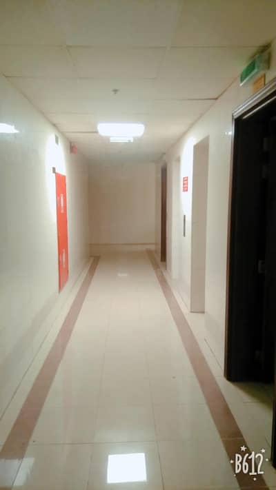 Floor for Rent in Al Rumaila, Ajman - For annual rent, a full floor