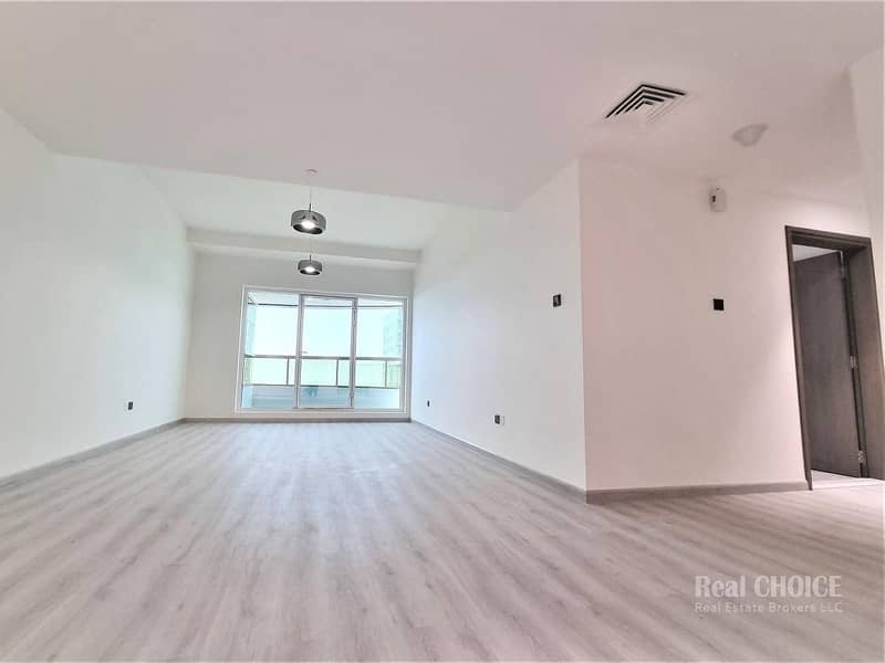شقة في برج الألفية التنفيذي،شارع الشيخ زايد 2 غرف 125000 درهم - 4527996