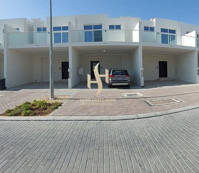 4 Bedroom Townhouse for Sale in DAMAC Hills 2 (Akoya by DAMAC), Dubai - Vacant | Gated Community