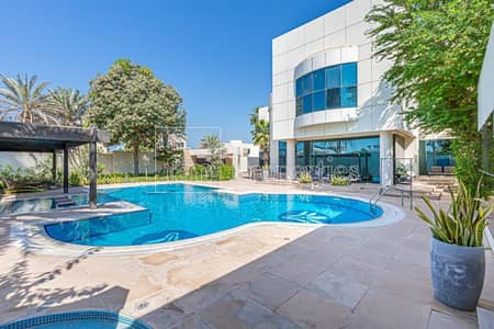 5 Bedroom Villa for Rent in Umm Suqeim, Dubai - Prime Location l 5 Bed Villa l Burj Al Arab View