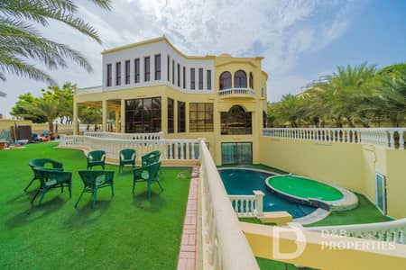 7 Bedroom Villa for Sale in Emirates Hills, Dubai - Ultra Luxury Mansion | Cinema | Full Lake View