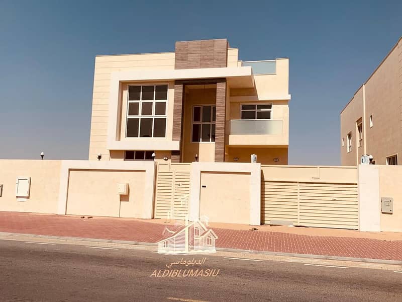 Villa for sale in the Emirate of Sharjah, Al Hoshi area