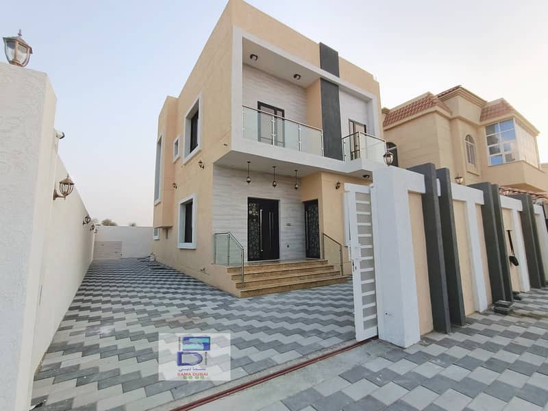 At the price of a snapshot and no down payment, a villa near the mosque with super deluxe finishes and personal building with freehold