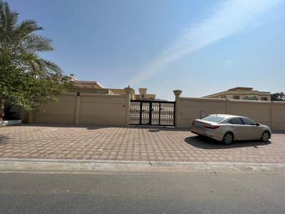 GROUND FLOOR VILLA FOR RENT IN AL HAMIDIYAH  3ROOMS IN 50,000/- AED YEARLY