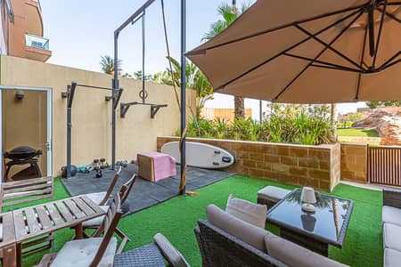 1 Bedroom Flat for Sale in Palm Jumeirah, Dubai - Gym on your Terrace | Biggest Size 1 BR | Tiara