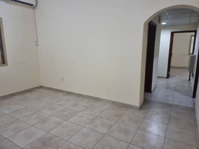 Office for Rent in Al Rashidiya, Ajman - 1100 SQFT 2 BEDROOM HALL FOR OFFICE / STAFF PURPOSE