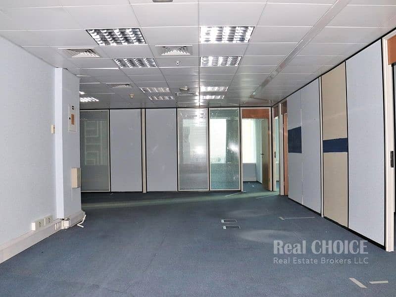 Fitted Half Floor Office | Free Chiller | Near Metro
