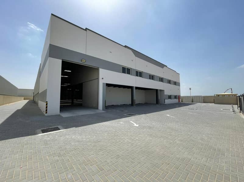 位于迪拜投资园区（DIP），2期 的仓库 14000000 AED - 6472701