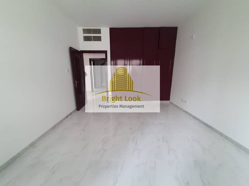 Квартира в Аль Халидия, 2 cпальни, 45000 AED - 6486695