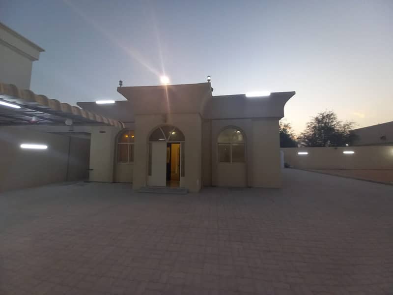 Villa for rent located in Al Dhait South