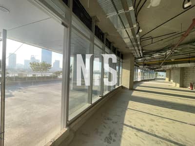 Shop for Sale in Al Reem Island, Abu Dhabi - Shell & Core | Large Space Retail Shop | Canal view |  Suitable for Restaurant, Coffee shop etc.
