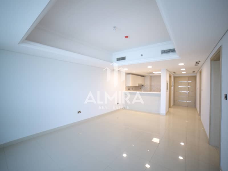 位于阿拉哈海滩，阿扎姆一号公寓 1 卧室的公寓 60000 AED - 6488066
