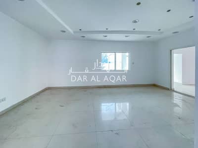 5 Bedroom Villa for Sale in Jumeirah, Dubai - Jumeirah 1 |  Residential & Commercial  Use Prime Location