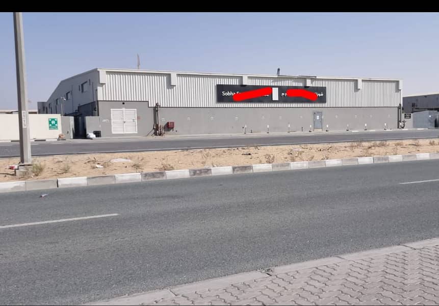 للبيع في مدينة الامارات الصناعية \ الحنو بلوك 5 بالصجعة مستودعات كيربي للبيع في مدينة الامارات الصناعية \ الحنو بلوك 5 بالصجعة مستودعات كيربي