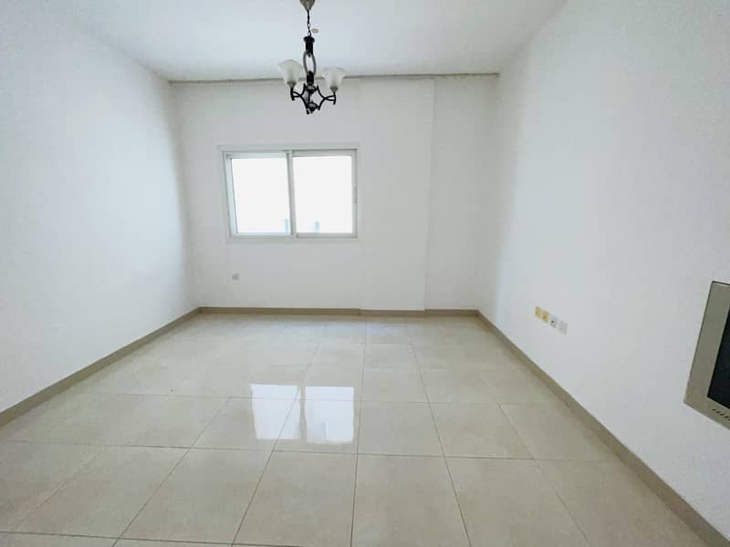 Well Maintained 1bhk With  Parking in Just 20k