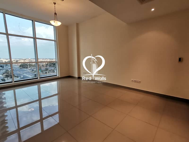 1 Bedroom Hall with Laundry Room with all facilities. 1 Bedroom Hall with Laundry Room with all facilities.