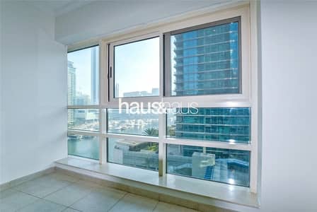 1 Bedroom Flat for Rent in Dubai Marina, Dubai - Bright | central and stylish 1BR in EMAAR building