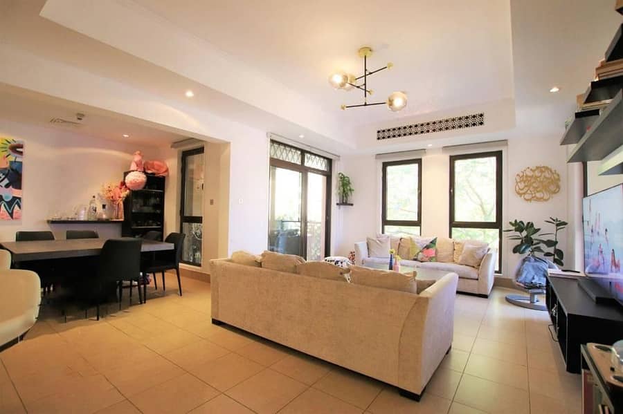 Vacant on  Transfer |Spacious & Bright | Great Layout | Burj Views