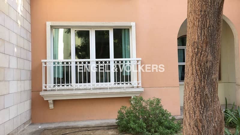 Stunning Studio 8 Cupboards With Balcony