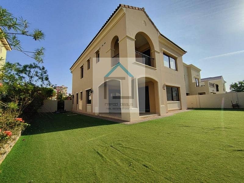 Well maintained Spacious 5BR+Maid villa