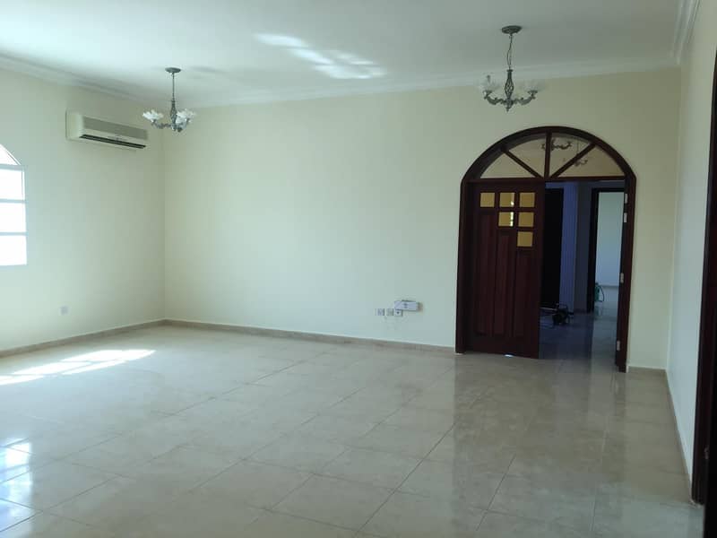 Квартира в Аль Шахама, 3 cпальни, 60000 AED - 6468006