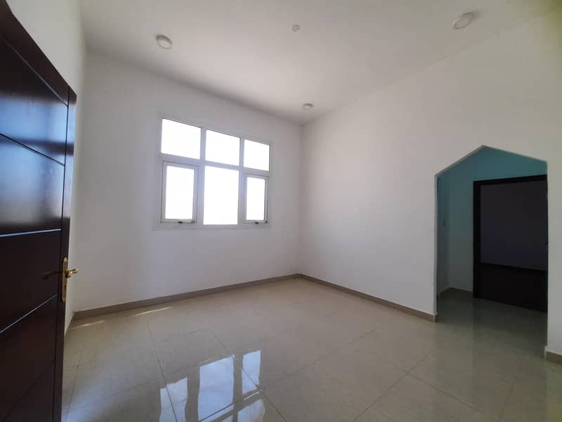HOT OFFER!!!!with private entrance 1 bedroom hall with private entrance available for rent in shakhbout city