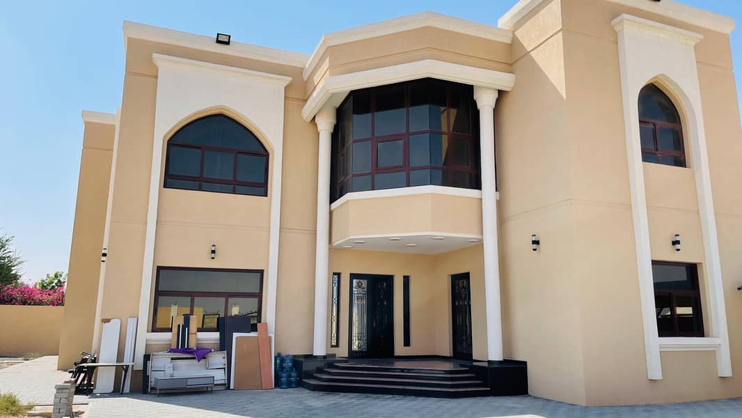 Luxury Like A New 7bhk villa with mide room Driver room in Al Rahmaniya