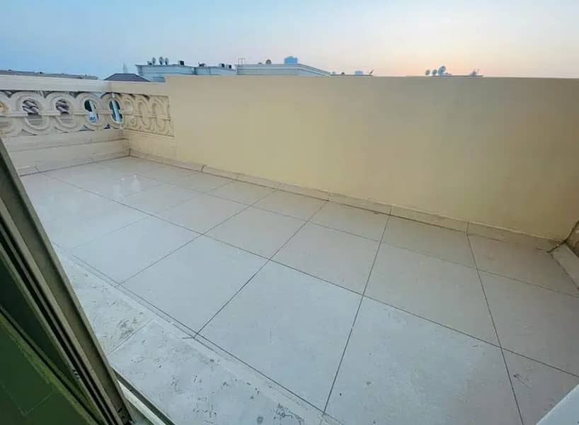 1-BHK فاخر للغاية مع مسبح خاص وشرفة أمام مزيد مول في مدينة محمد بن زايد.
