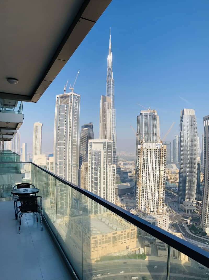 29 Burj khalifa view from balcony