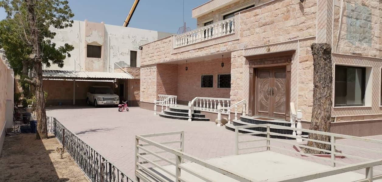 Single Floor Villa For Sale In Mamzar