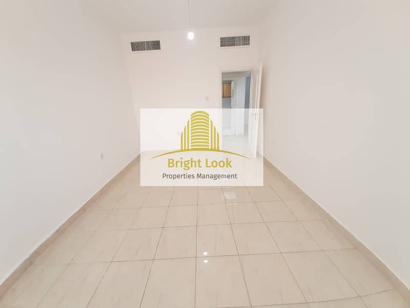 Hot Offer ! 2bhk with 1bathroom rent 40k yearly located Al Nahyan