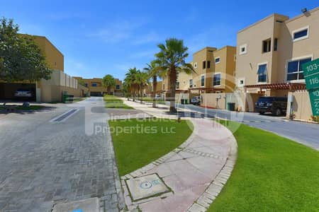 4 Bedroom Townhouse for Rent in Al Raha Gardens, Abu Dhabi - Good Price | Homey Comfortable Townhouse