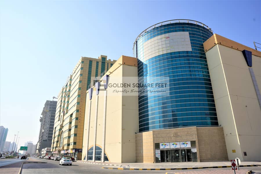محل تجاري في برج الساعة عجمان،الراشدية 125000 درهم - 6509496