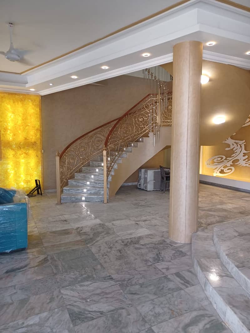 Villa first inhabitant freehold all nationalities for sale in Ajman Al Jurf 2
