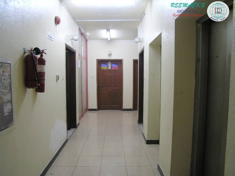 1 B/R HALL FLAT AVAILABLE  IN UMM AL TARAFA AREA NEAR TO SUNRISE SUPERMARKET