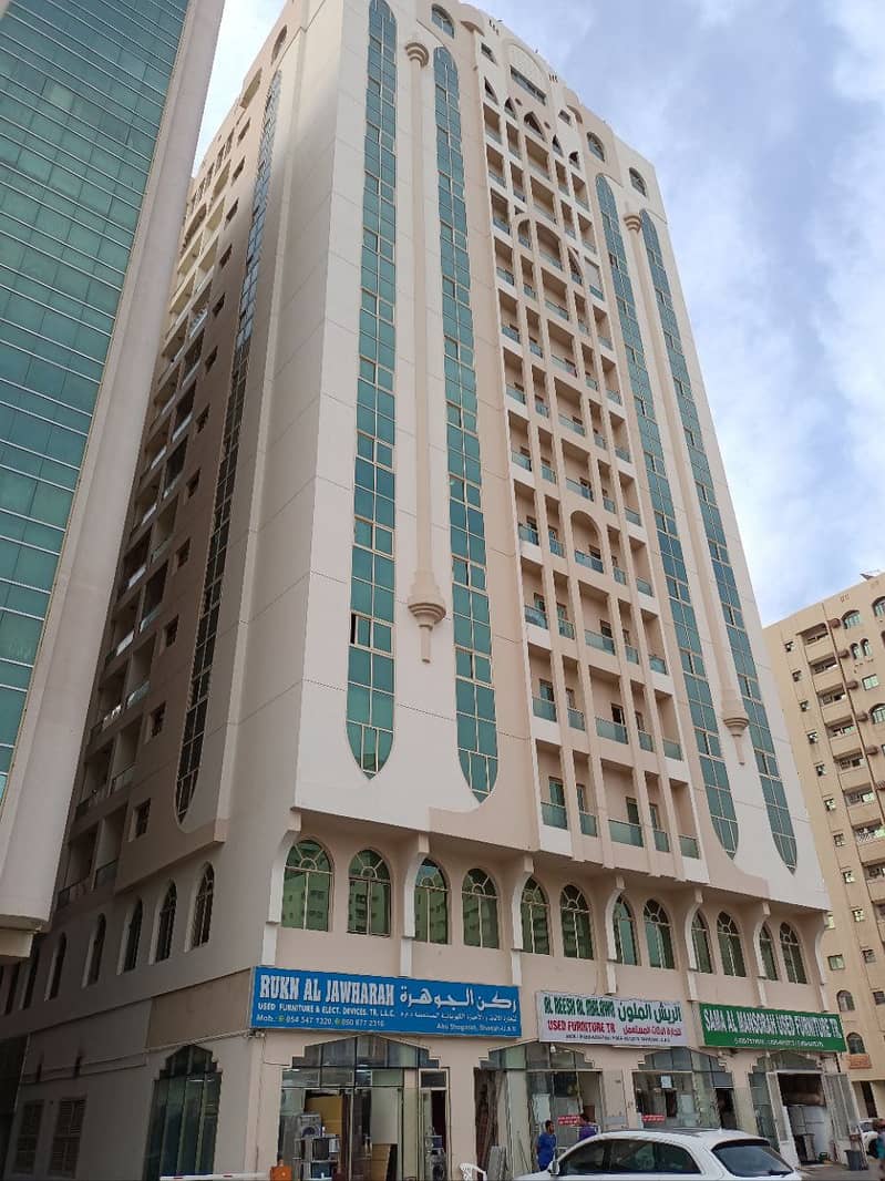 Квартира в Абу Шагара, 2 cпальни, 24000 AED - 6509925