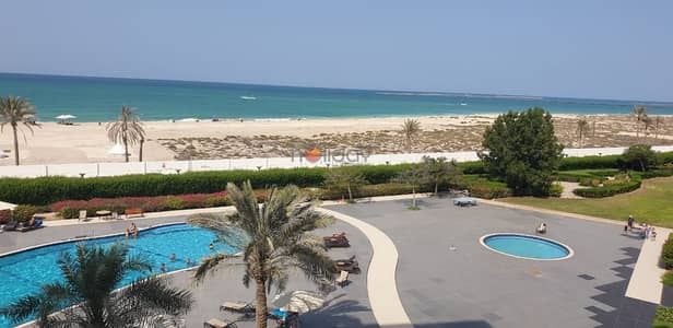 2 Bedroom Flat for Sale in Al Hamra Village, Ras Al Khaimah - Stunnig Full Sea and Pool view - Rented until June