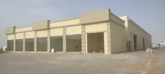 Warehouse for Sale in Emirates Modern Industrial Area, Umm Al Quwain - New Shubra for sale Direct from the owner | Own the land