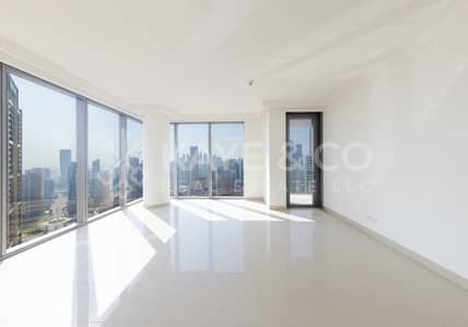2 Bedroom Apartment for Sale in Downtown Dubai, Dubai - Vacant | Partial Burj Khalifa View | High Floor