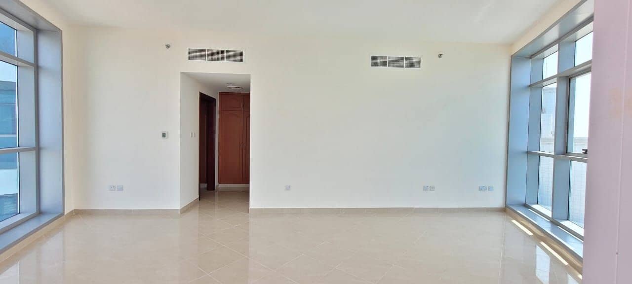 Very hot deal good apartment full sea and open view +city view close kitchen