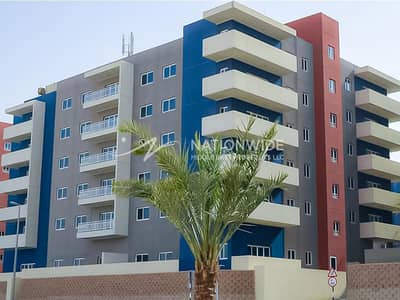 3 Bedroom Flat for Sale in Al Reef, Abu Dhabi - Own This Elegant Type A Unit w/ Rent Refund