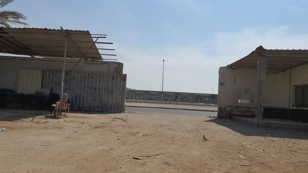 for sale in mussafah industrial area prime location