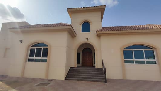 4 Bedroom Villa for Rent in Al Suyoh, Sharjah - Villa for rent in Al Suyouh area - Sharjah