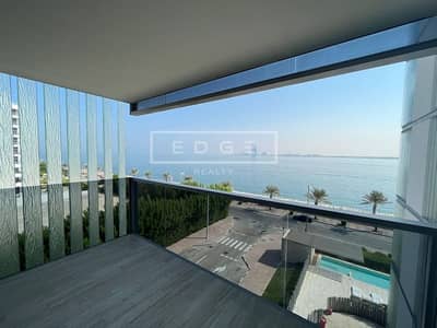 3 Bedroom Flat for Rent in Palm Jumeirah, Dubai - Luxury 3 BR | Stunning View | Bright and Cozy