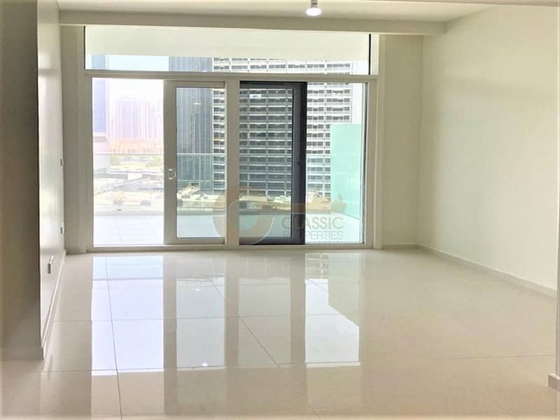 Vacant | Brand New | Canal View |Business Bay