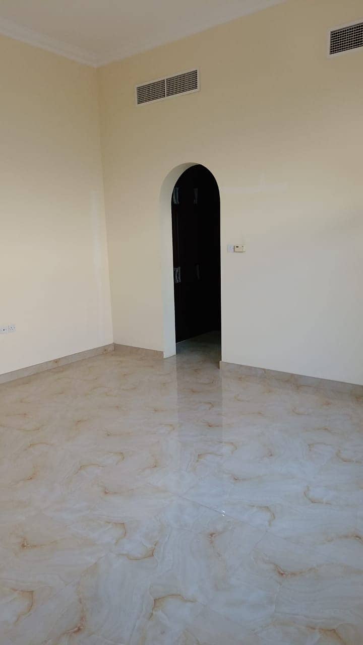 amazing villa for rent in al warqaa  2   (5 master bed room )